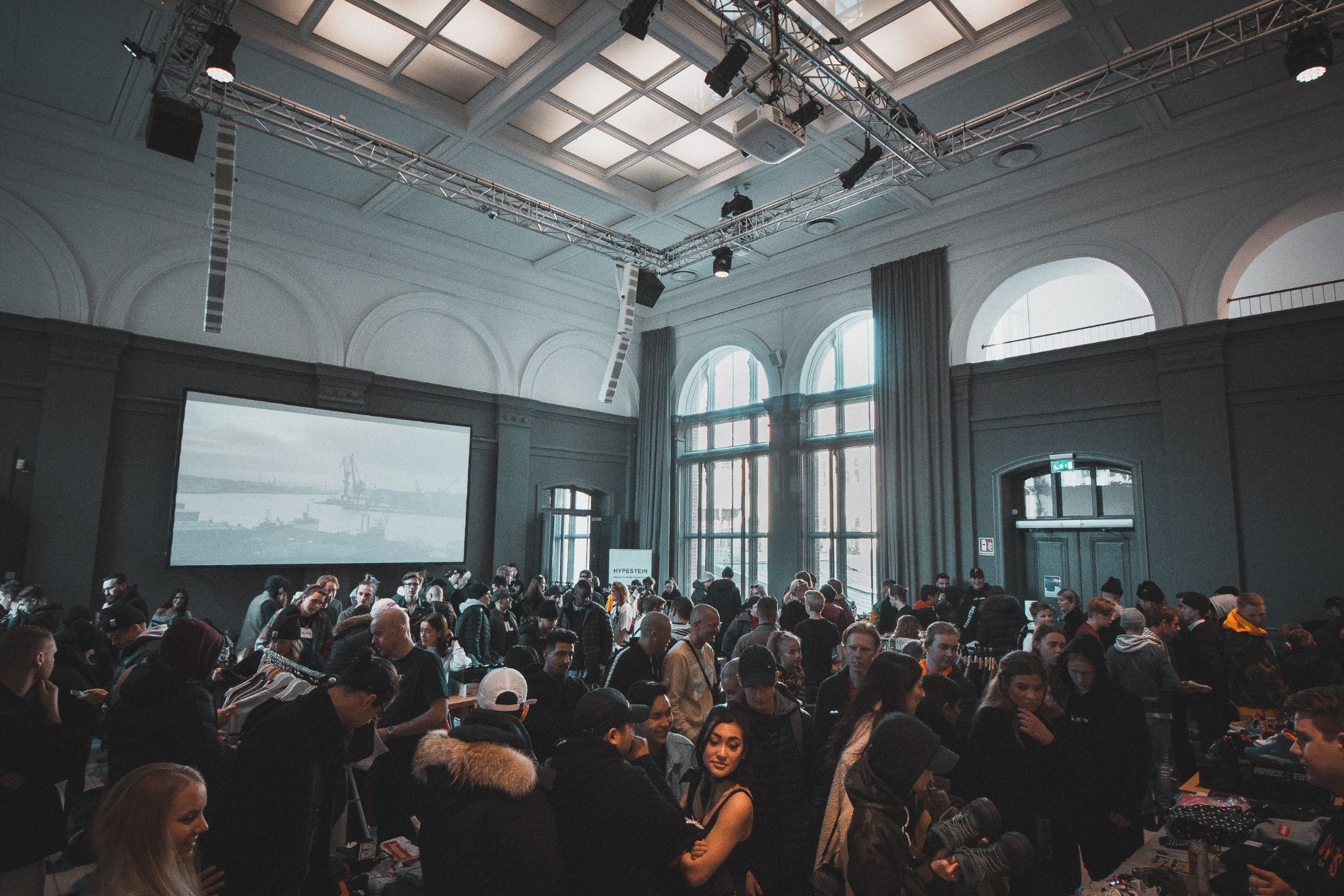Hoe organiseert u een onvergetelijk B2B-evenement? Creëer unieke klantervaringen!
