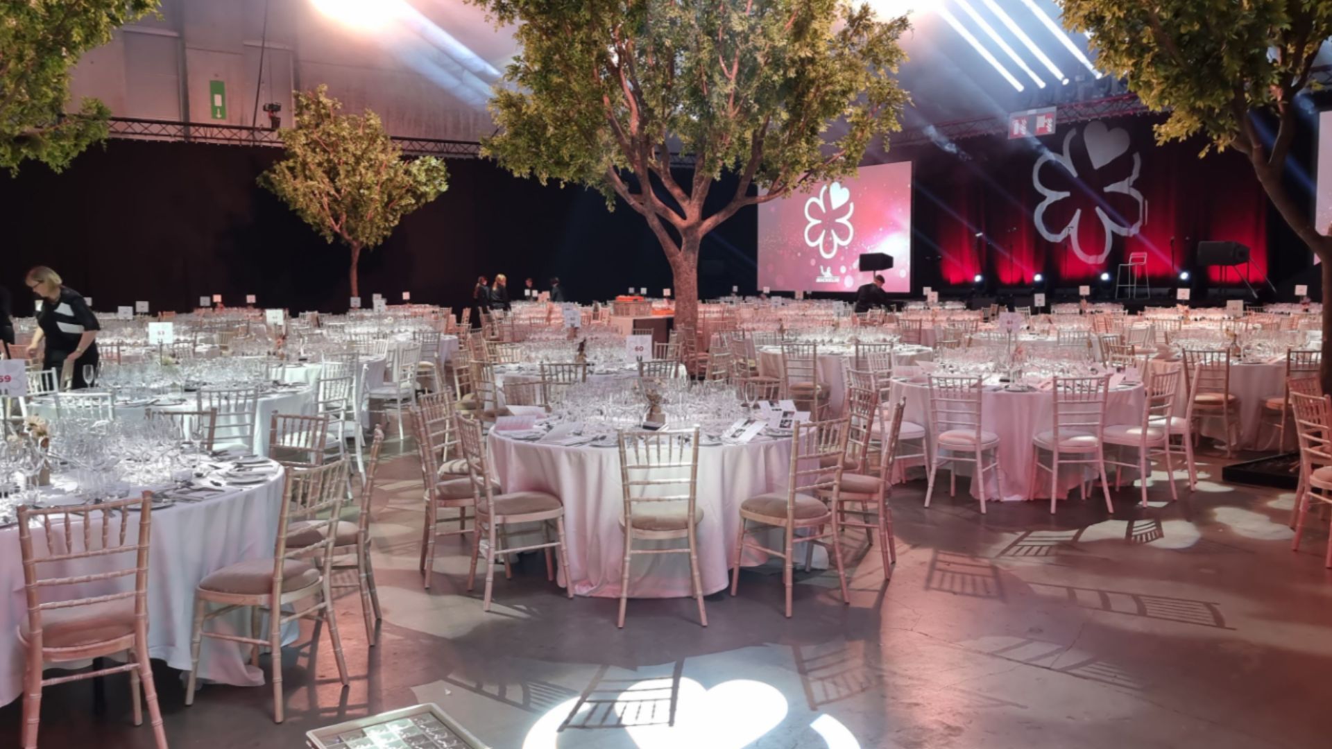 Venue rental in Mons: Birthday, Wedding, Event