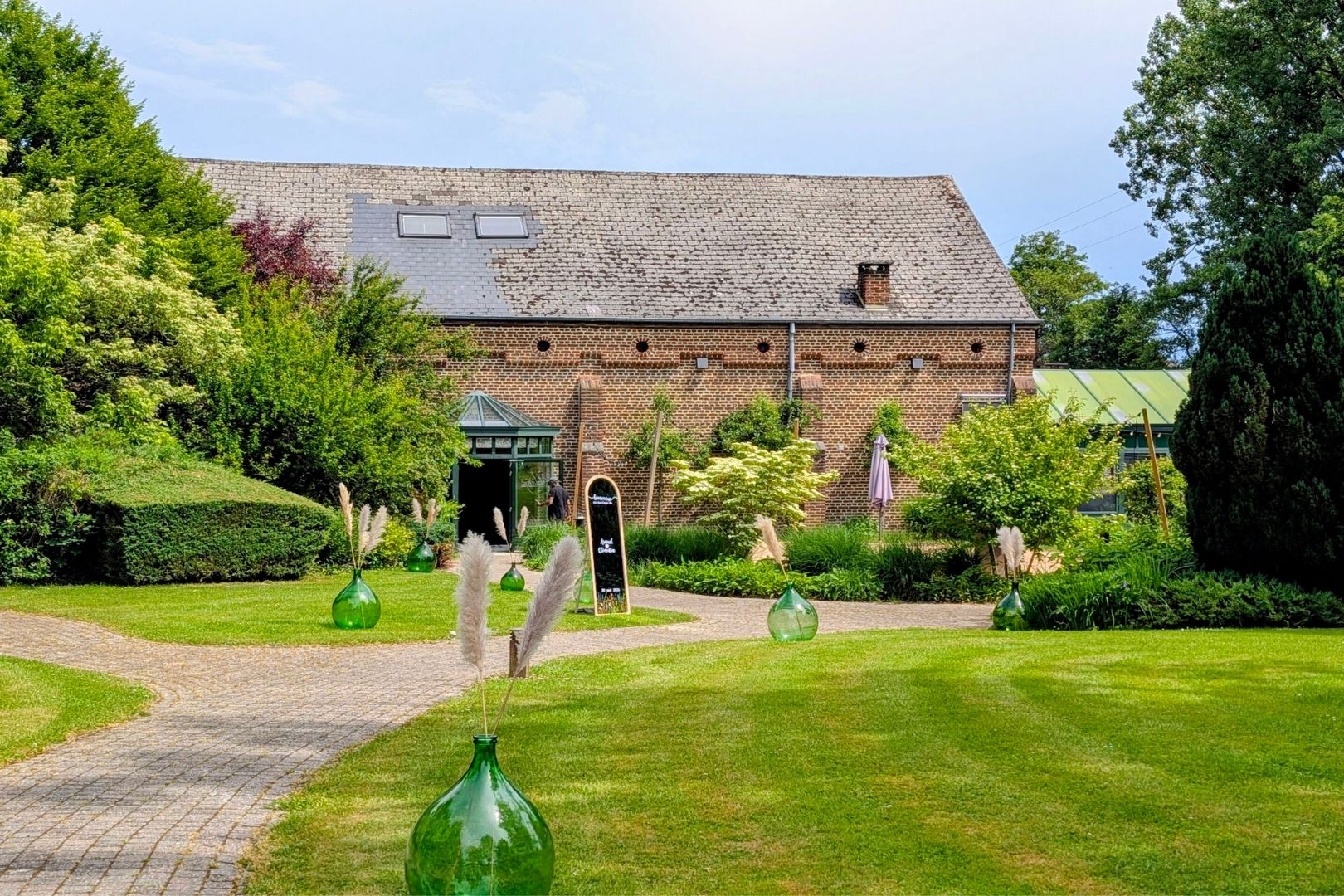 Comment choisir une salle de mariage pour 100 personnes ?