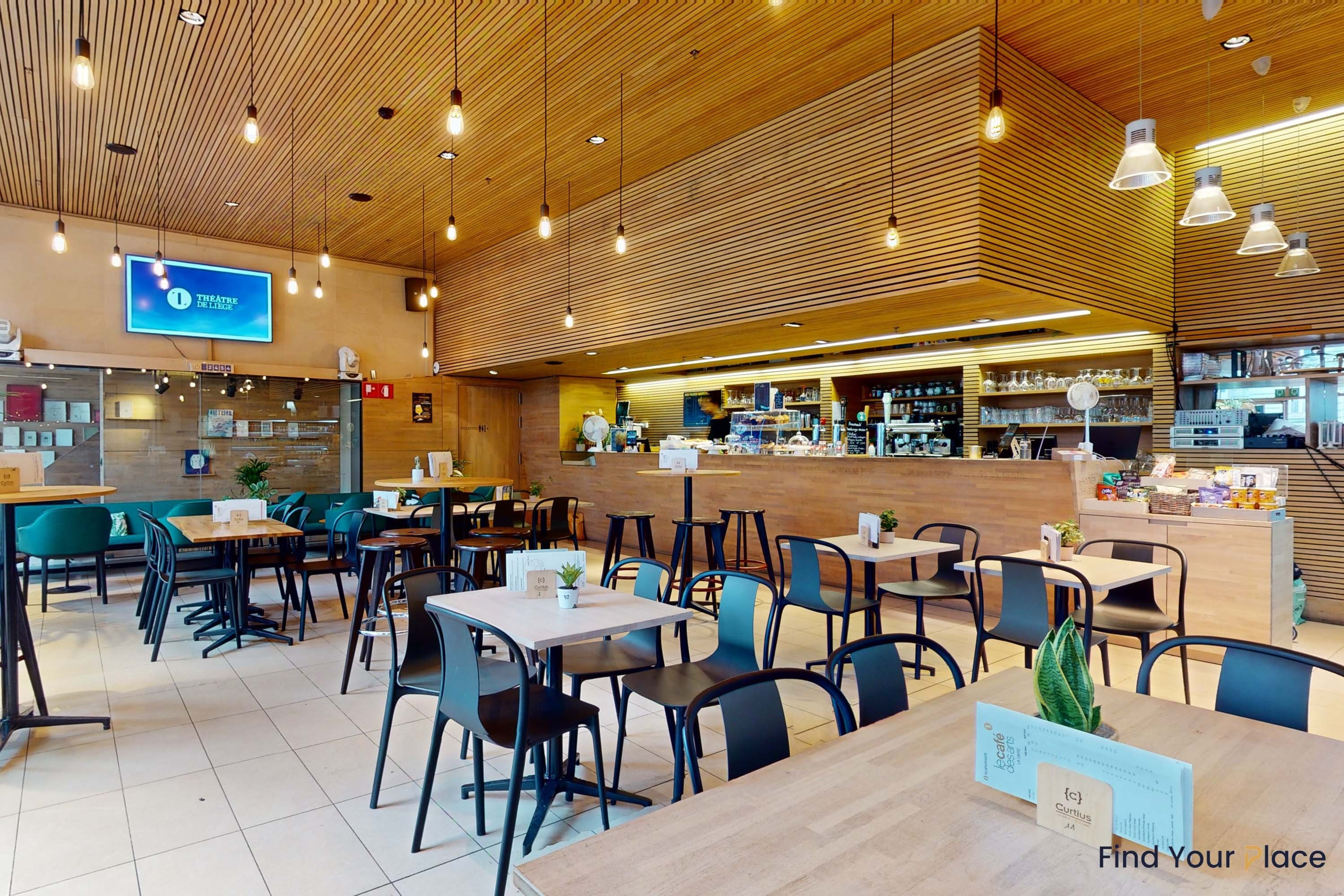 Le Café des Arts