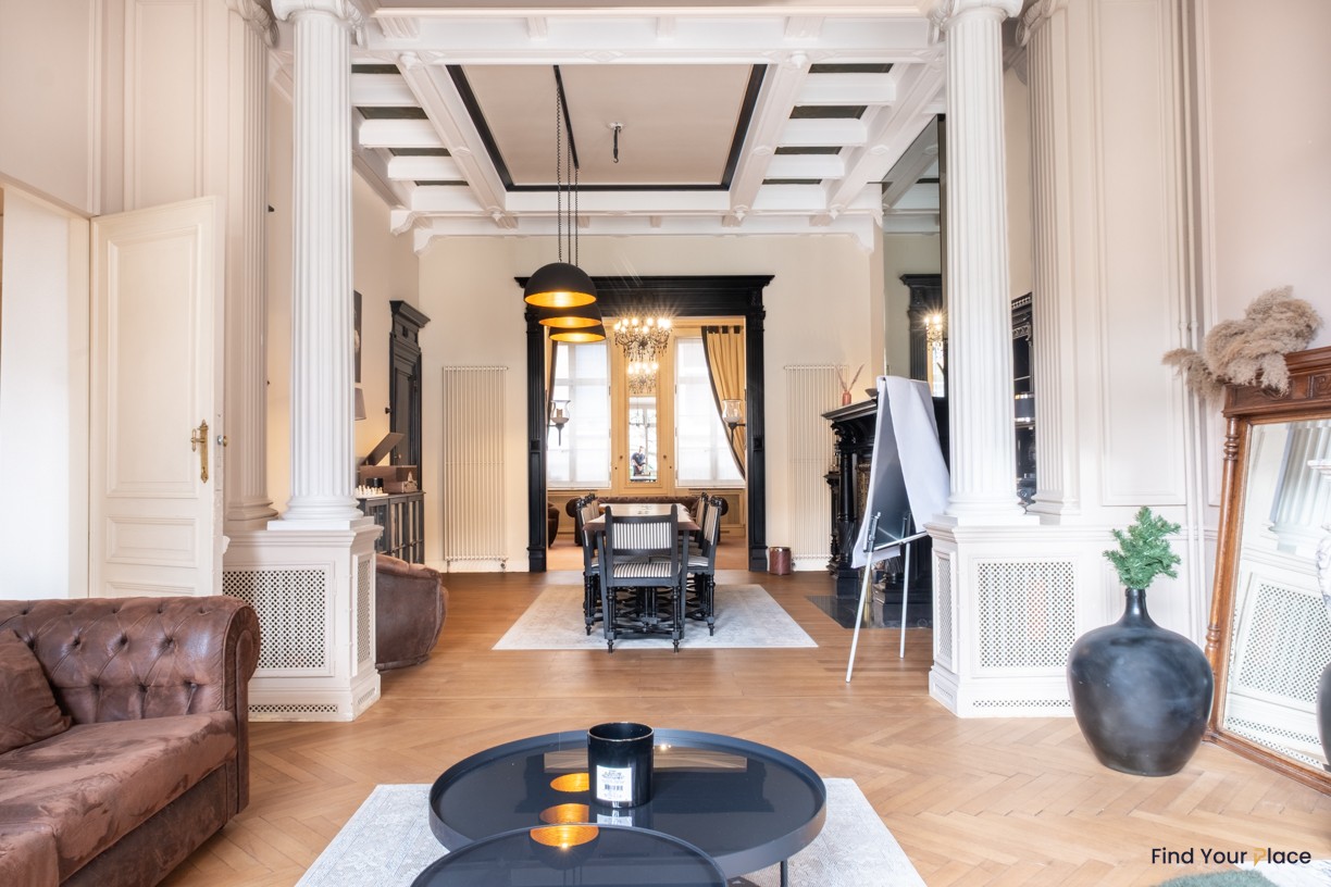 Hotel de Maitre de Vaughan