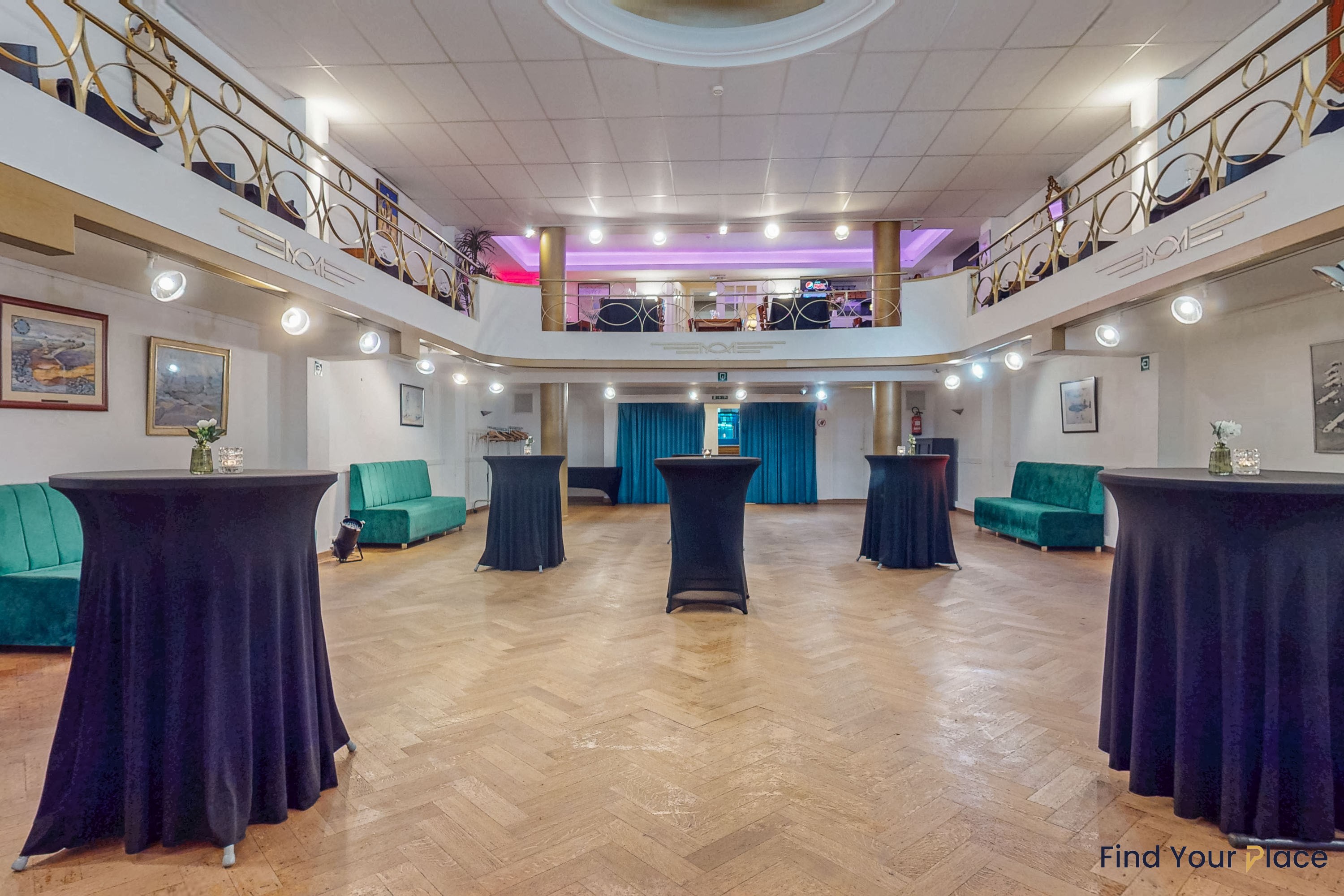 Le Dôme et la Mezzanine