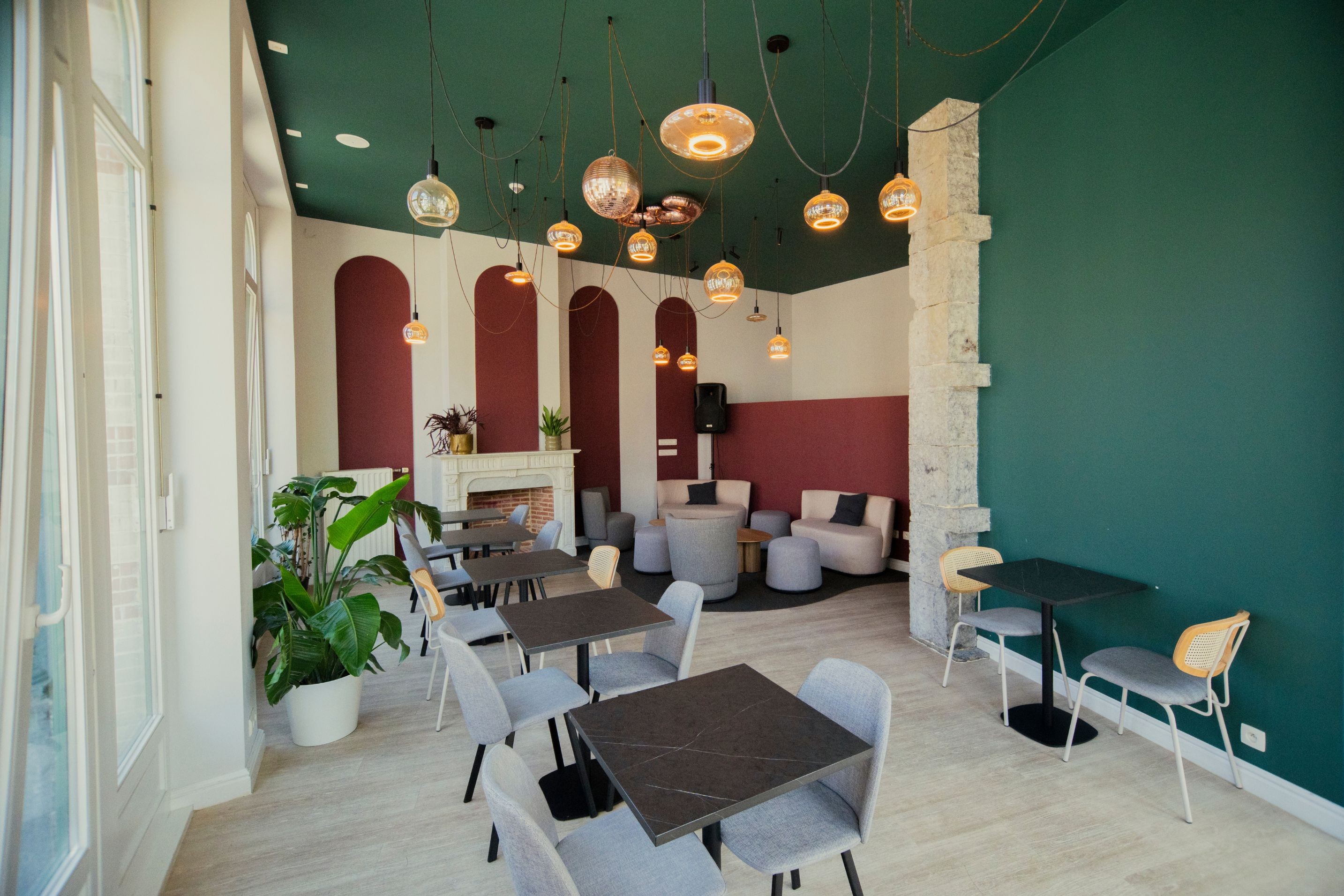 Gompel Bar